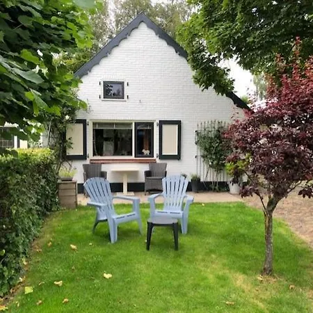 Bloemenboerderij Bed & Breakfast
