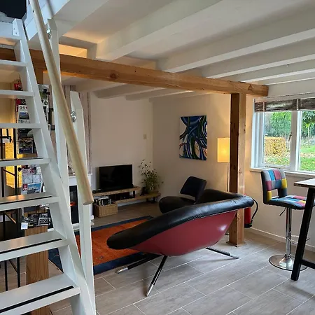 Bloemenboerderij Bed and breakfast 3*