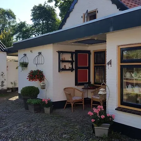 Alojamento de Acomodação e Pequeno-almoço Bloemenboerderij 3*